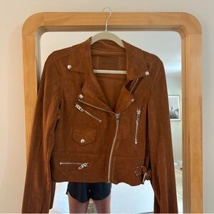 Brown suede Blank NYC biker jacket 🍂🧥🤎🐻